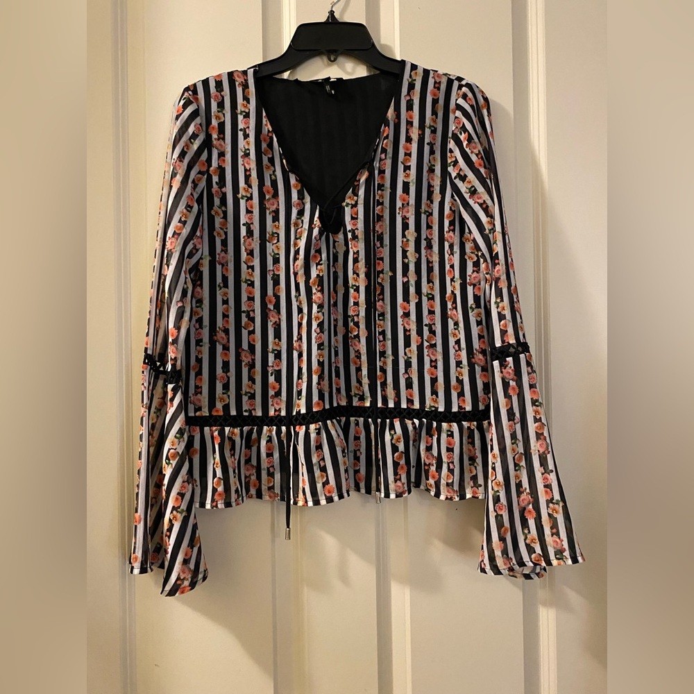 NWOT Buffalo by David Bitton Floral Striped Women's Top size small